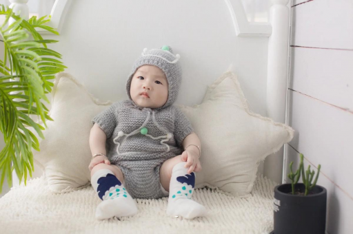 巴音郭楞11个月宝宝